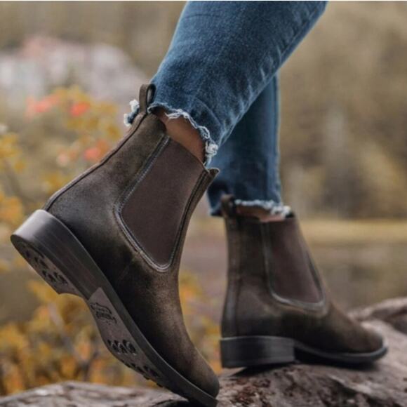 Thursday Dutchess Chelsea Boots Olive Green Suede Leather Womens Size 6.5 - Picture 1 of 8